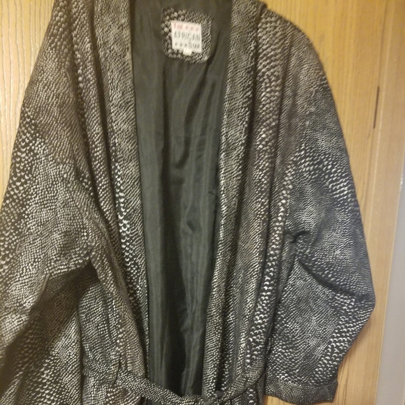 Maxi Coat - Picture 1 of 3